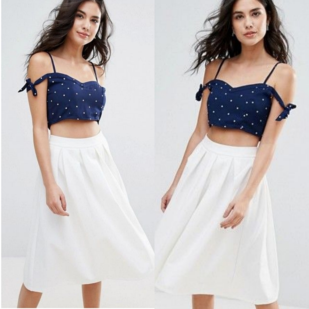 Glamorous tie sleeve crop top